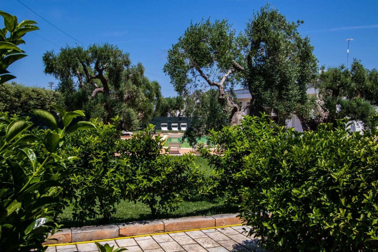 Hotel Eden Carovigno Extérieur photo